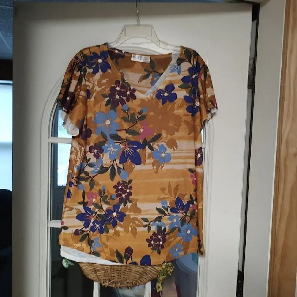 New Terra & Sky Mustard Combo With Flowers Rufflw Sleeve Tee Women's OX 14W